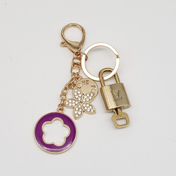 Authentic Louis Vuitton Lock & Key with Unbranded Flower Charm, Keychain - Picture 7 of 9